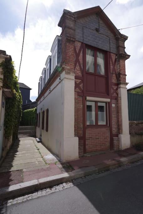 Jolie Cottage Idealement Situee Honfleur Exterior photo