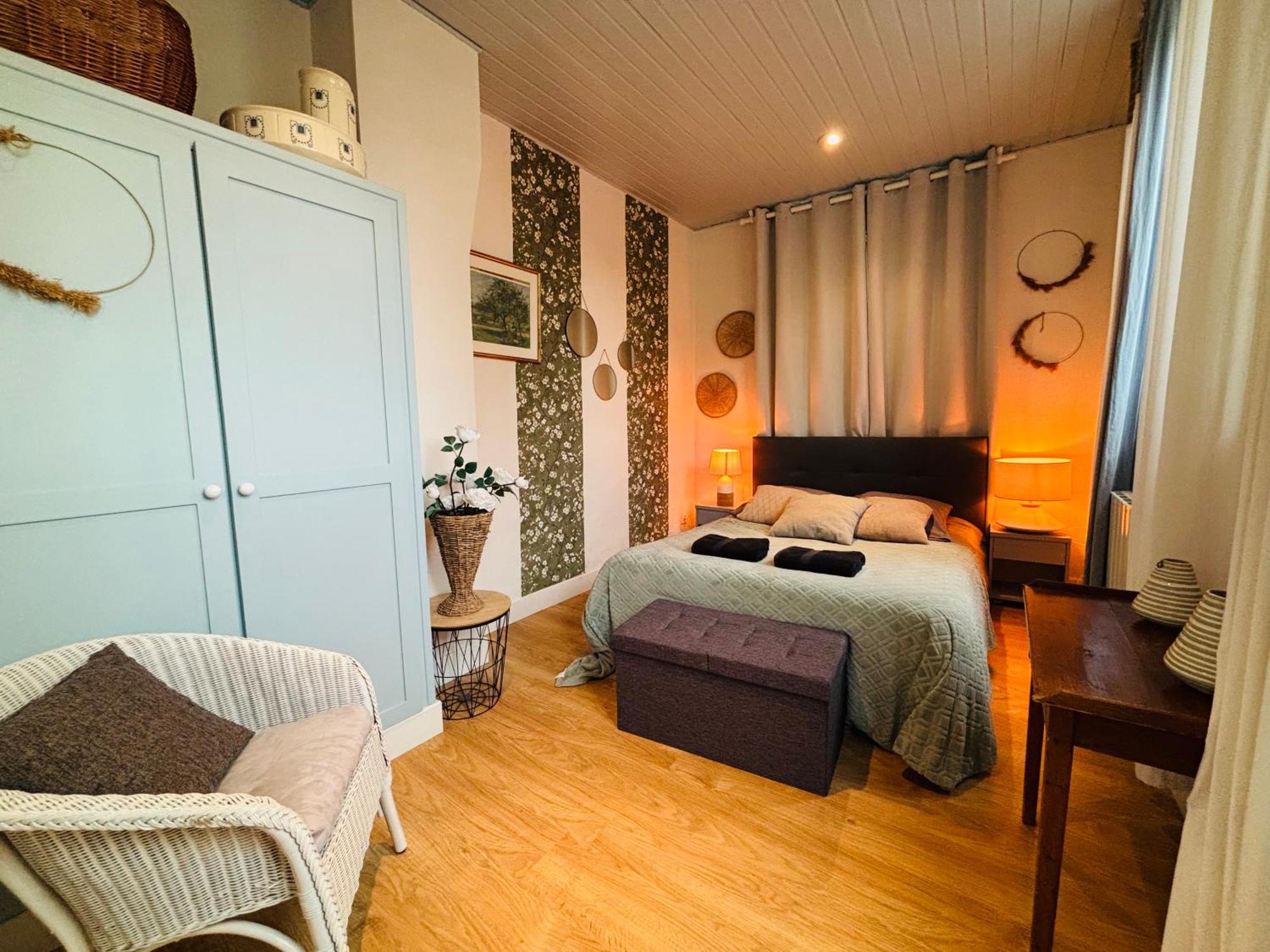 Jolie Cottage Idealement Situee Honfleur Exterior photo